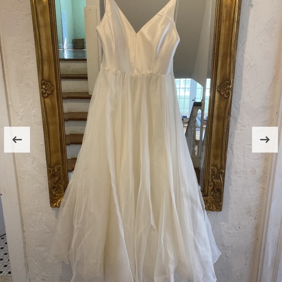 Leanne Marshall Gabrielle Wedding Dress Size 0 RARE - Picture 3 of 5